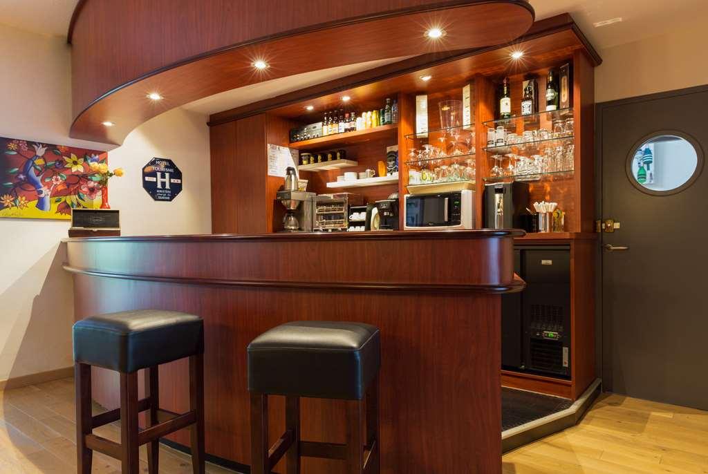 The Originals City, Hotel Les Oceanes, Lorient Restoran fotoğraf